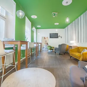  Hostal Dizzy Daisy