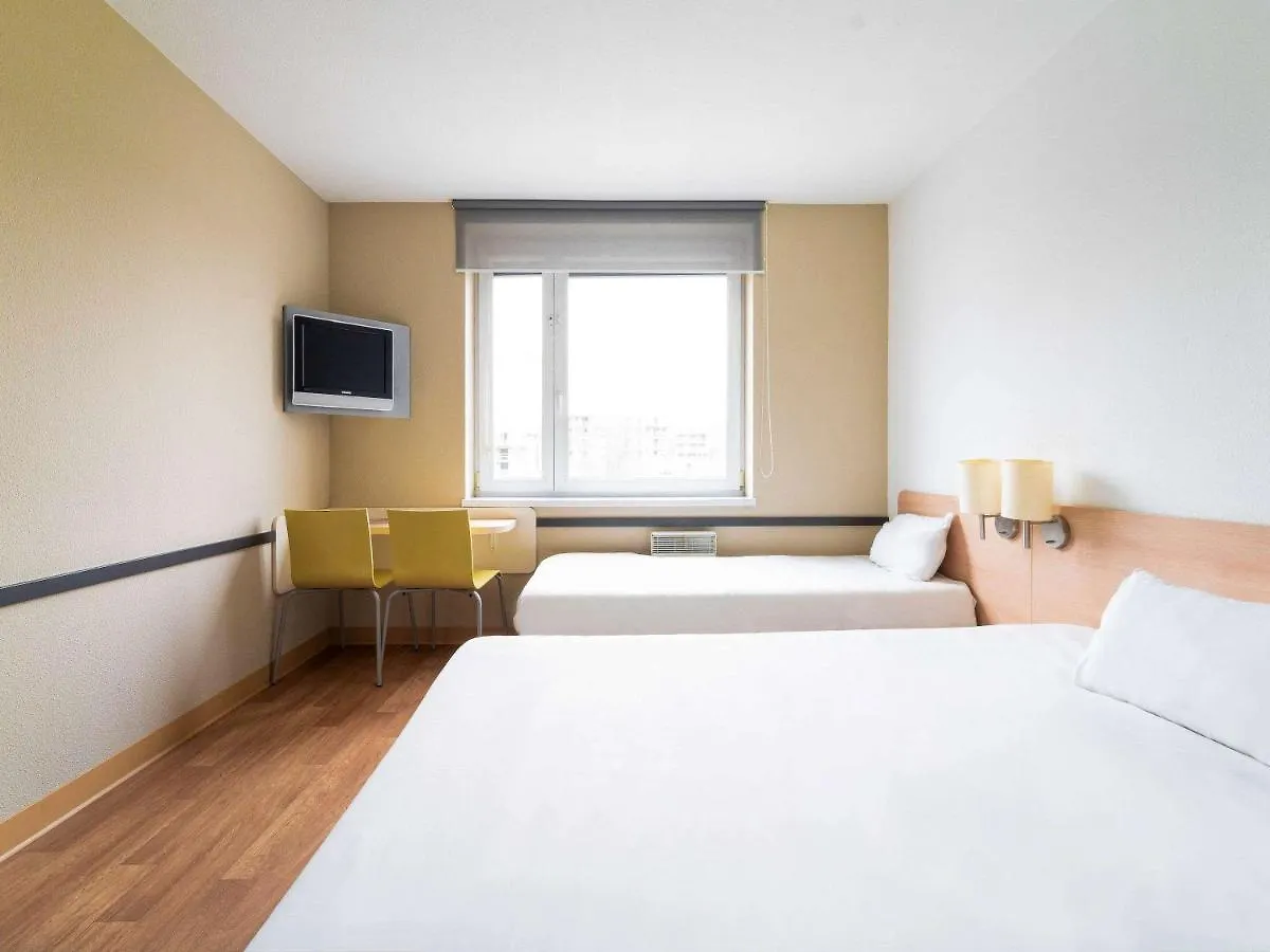 Отель Ibis Budget Krakow Bronowice